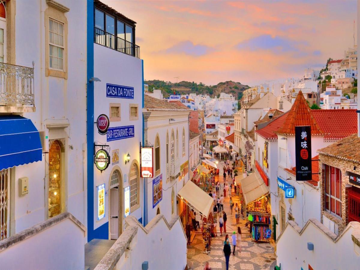 Villa Luxury Walking Distance Gale Albufeira